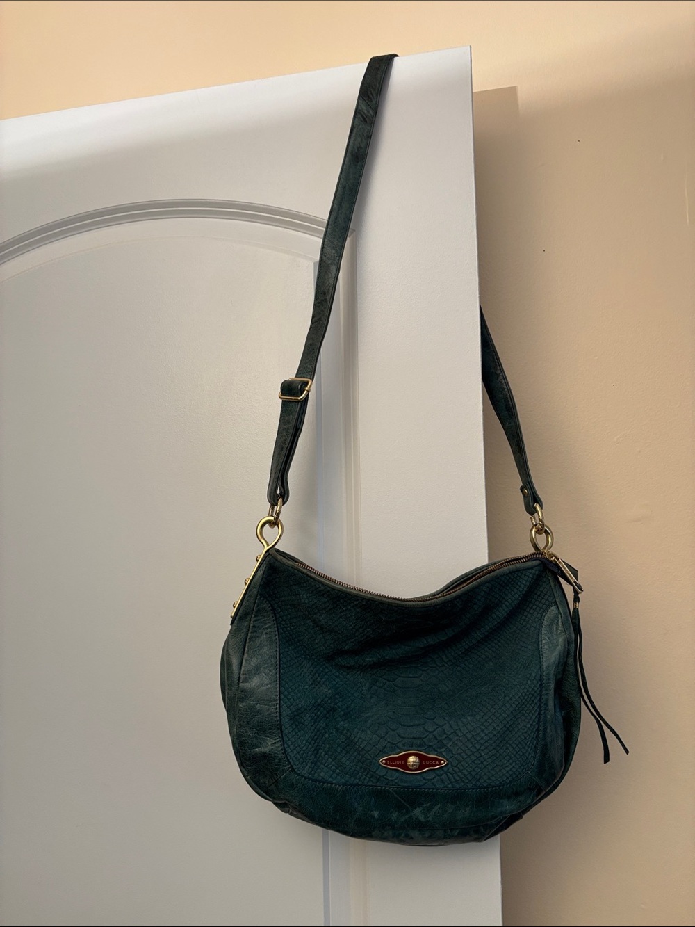 Elliott Lucca Vintage Leather Crossbody Hobo Bag - Dark Teal